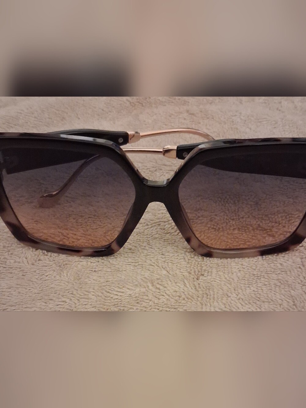 Jessica Simpson Sunglasses